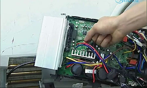 柳北美的空调电话是多少